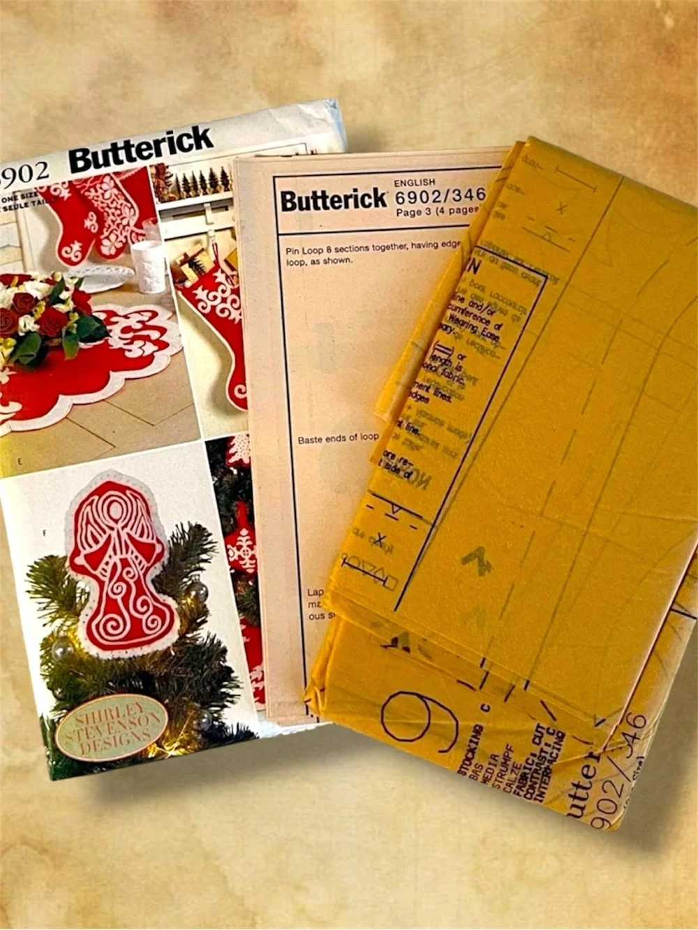 Lot of 3 Vintage Butterick Christmas Craft Patterns Uncut 1999–2001